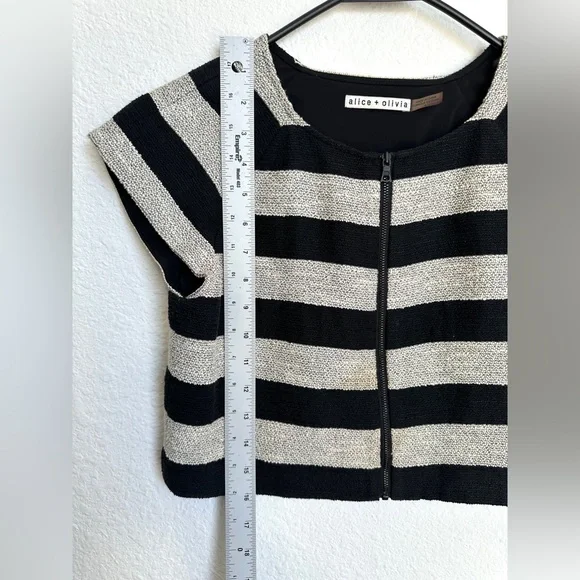 Alice & Olivia Striped‎ Cotton-Blend Jacket & Shorts set size 4